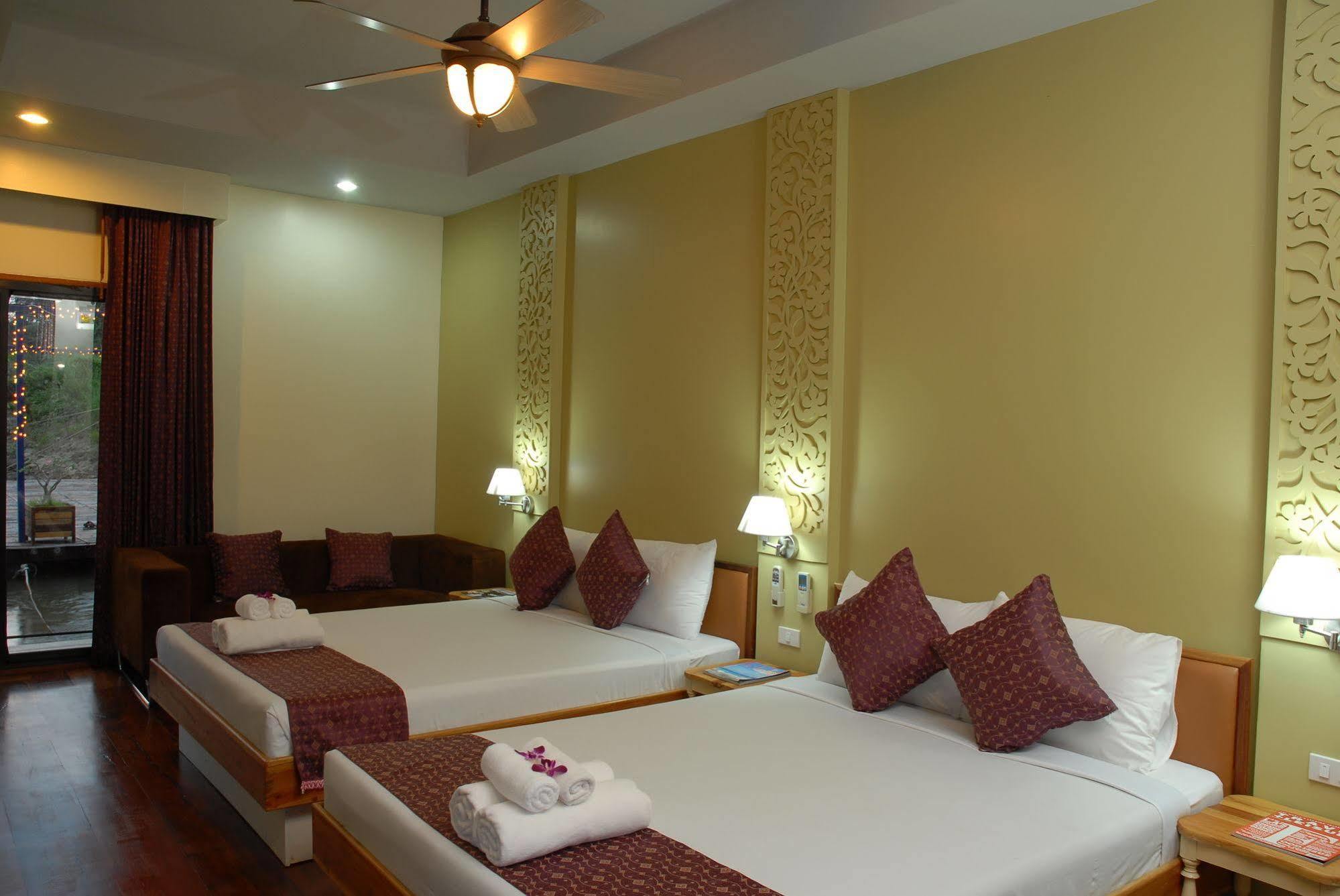 Boutique Raft Resort Sai Yok Luaran gambar